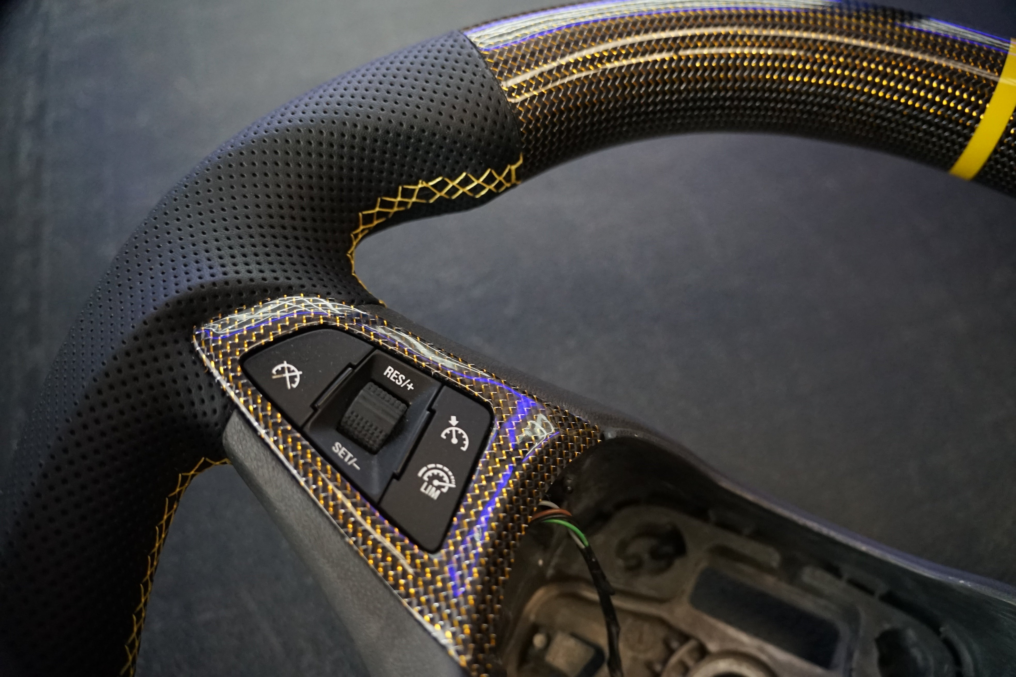 Vauxhall Corsa E Carbon Fibre Steering Wheel - SWCORSAE2