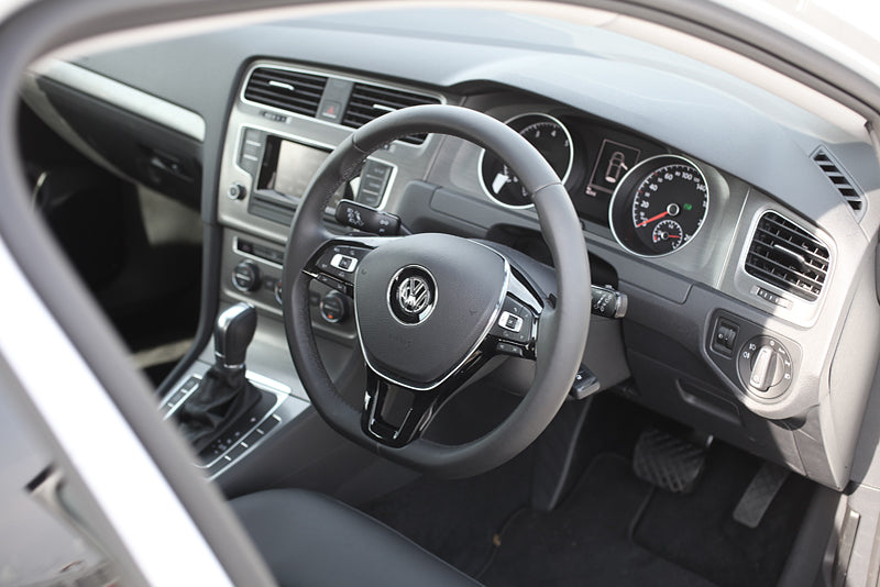 Volkswagen Steering Wheel 'VW' Badge / Logo Overlay