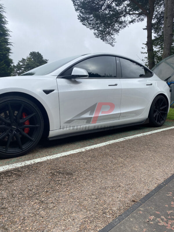 Tesla Model 3 Carbon Fibre Side Skirts