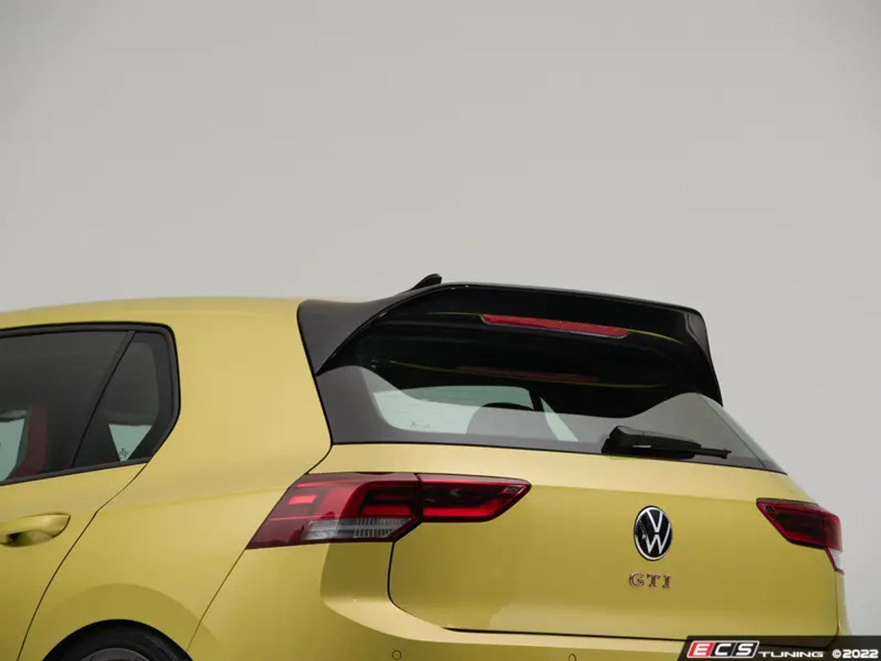 ECS Tuning Hatch Spoiler Extension Gloss Black - Mk8 GTI