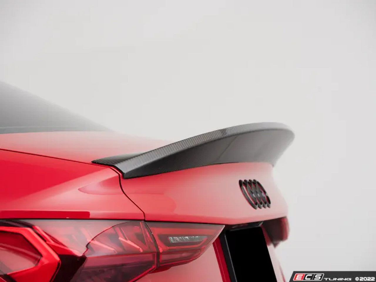 ECS Tuning Boot Spoiler Carbon Fibre - 8Y A3/S3/RS3