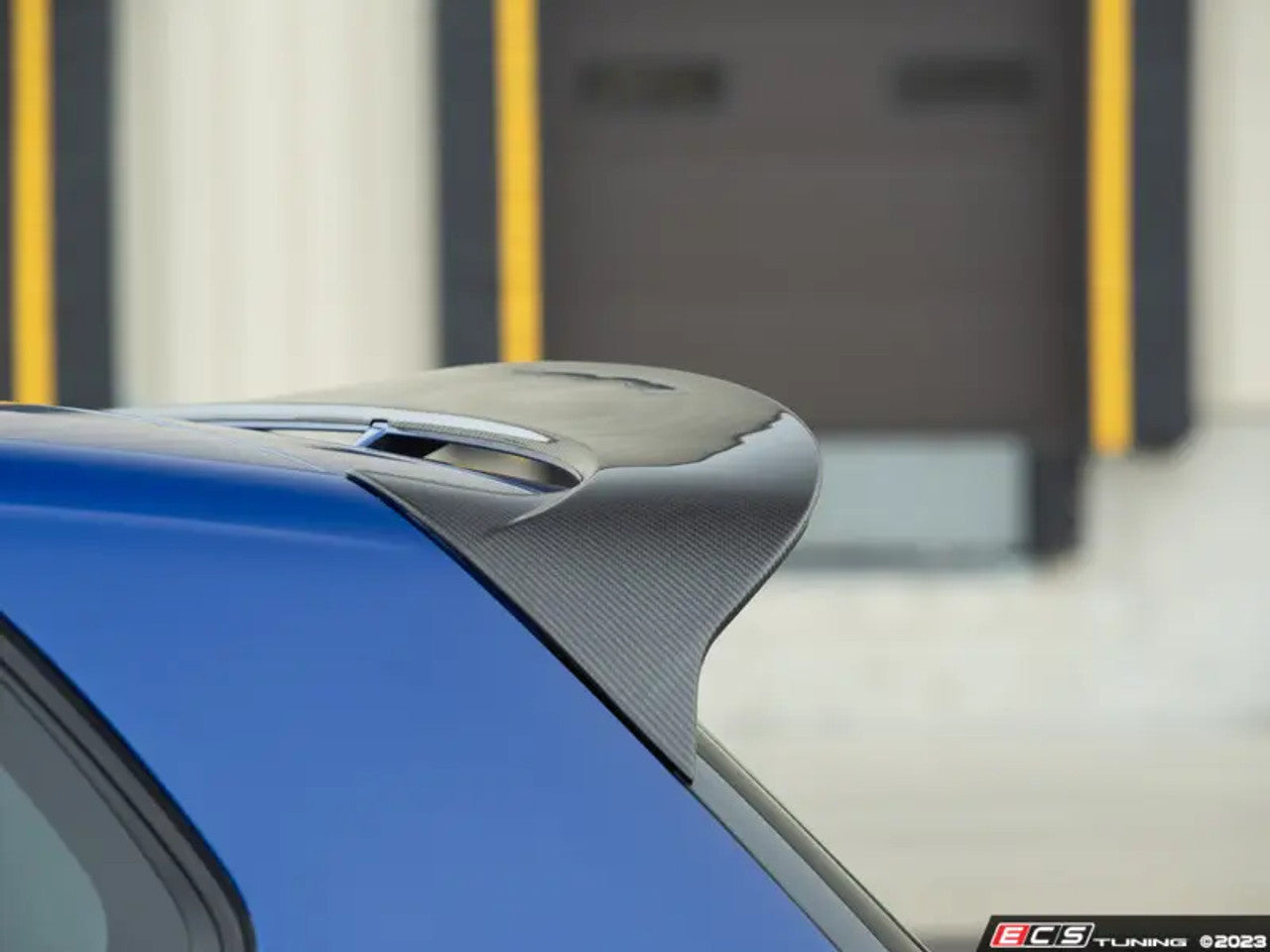 ECS Tuning Carbon Fibre High-Kick Hatch Spoiler Extension - Mk8 R