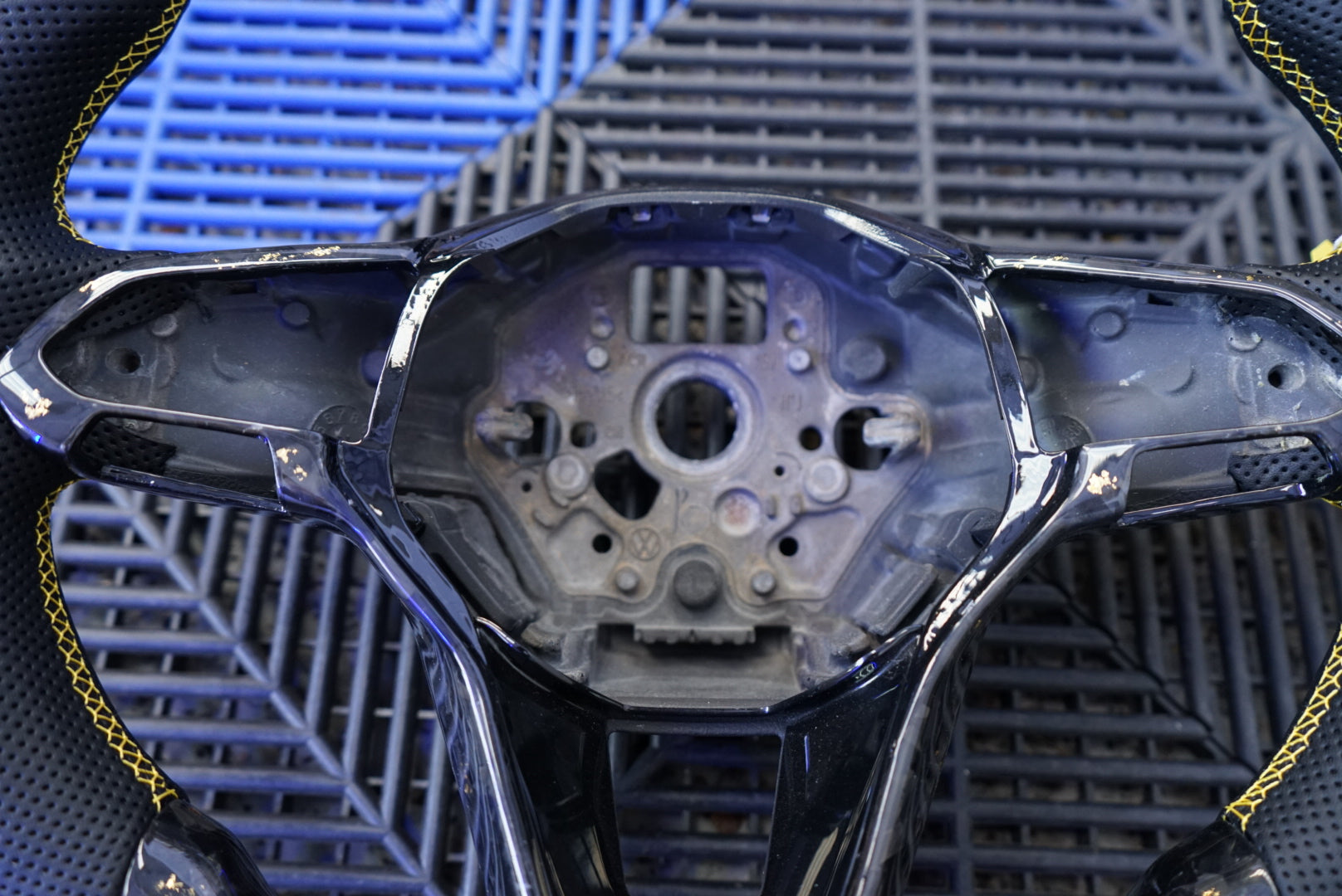 Volkswagen Transporter T6.1 Custom Steering Wheel - SWTRANSP2