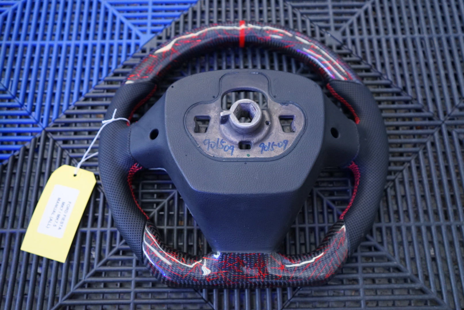 Ford Fiesta MK7 / MK7.5 Carbon Fibre Steering Wheel - SWFIESTA10