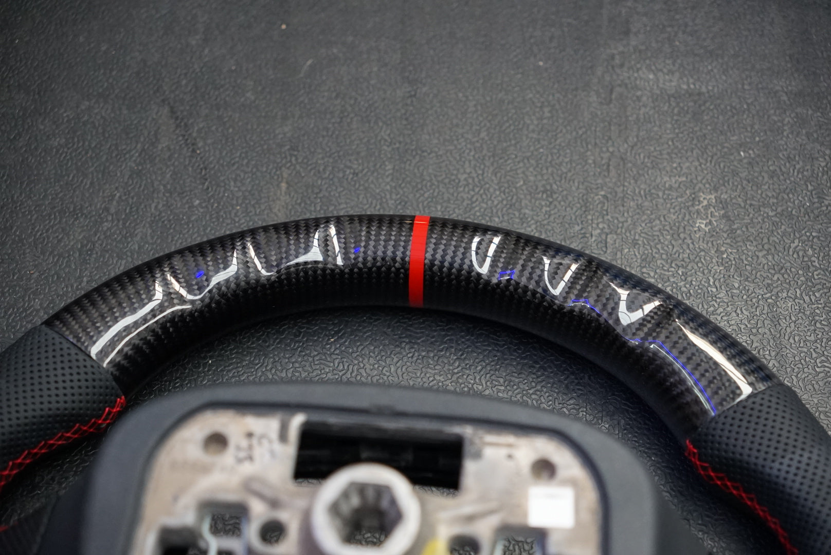 Ford Transit Custom MK9 Carbon Fibre Steering Wheel 2024+ (IN STOCK)