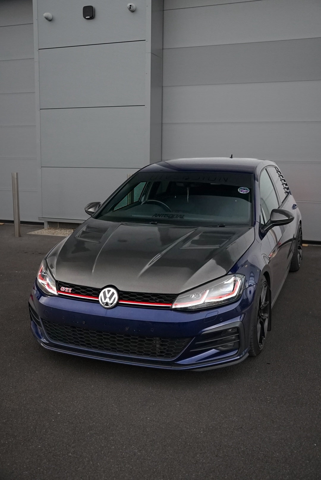 Volkswagen Golf MK7 / MK7.5 TR Style Carbon Fibre Vented Bonnet (Replacement) 2013 - 2021 / DAS