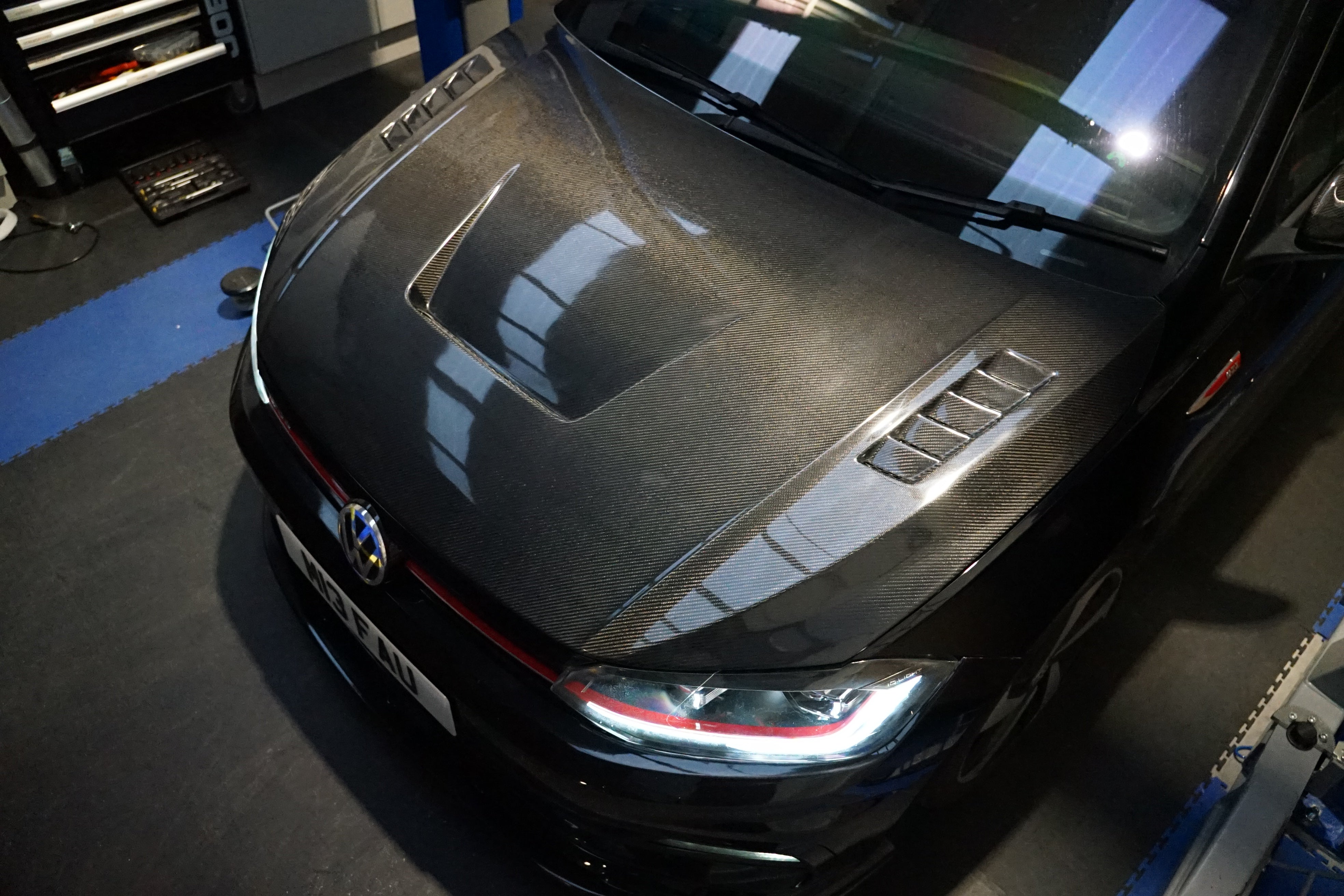 Volkswagen Polo MK6 Carbon Fibre LY Style Bonnet (AW - 2018+)