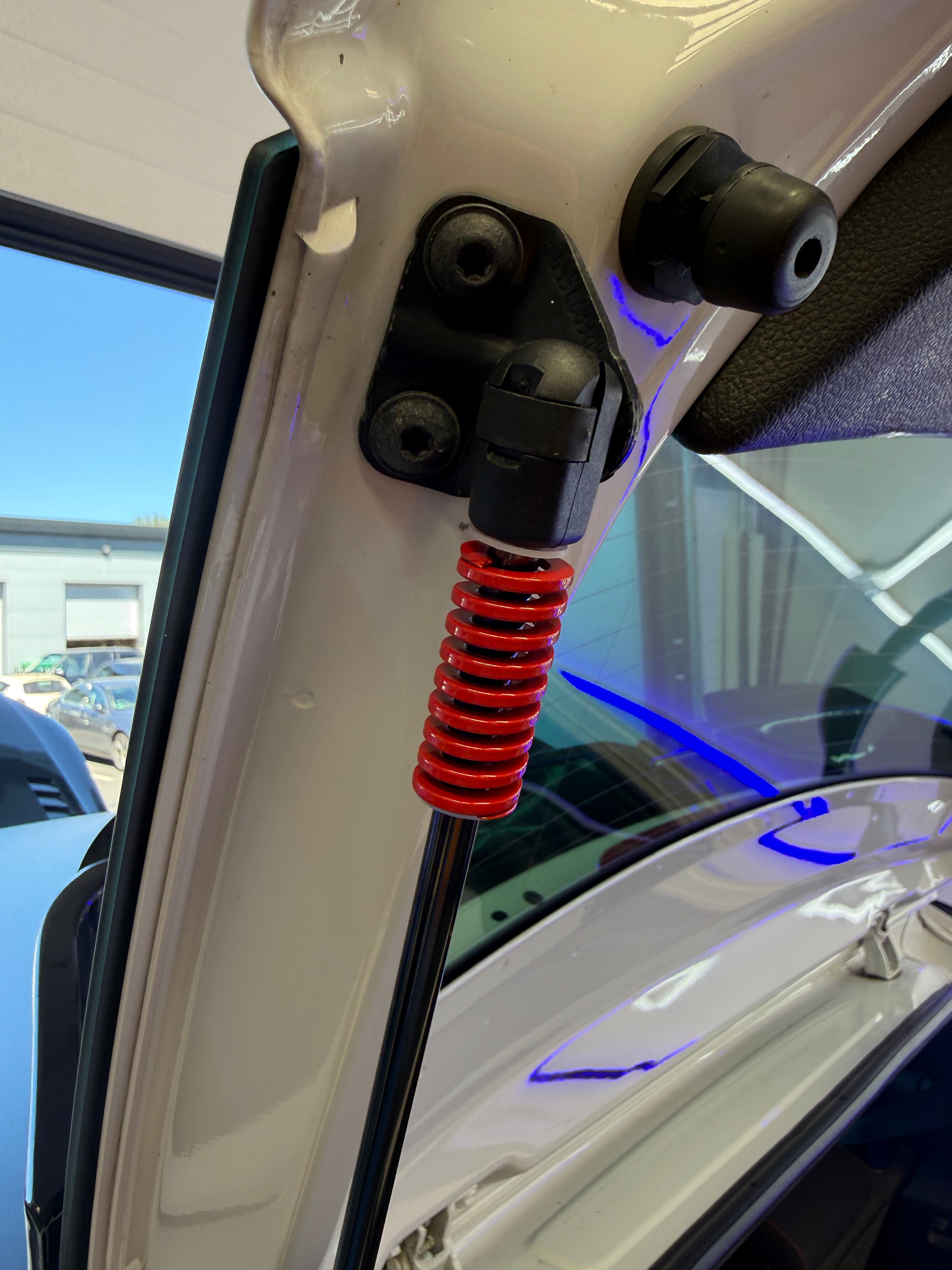 ELEVATE | Gas Automatic Boot / Tailgate Strut Kit For Volkswagen Polo MK5 6R / 6C (2009 - 2017)
