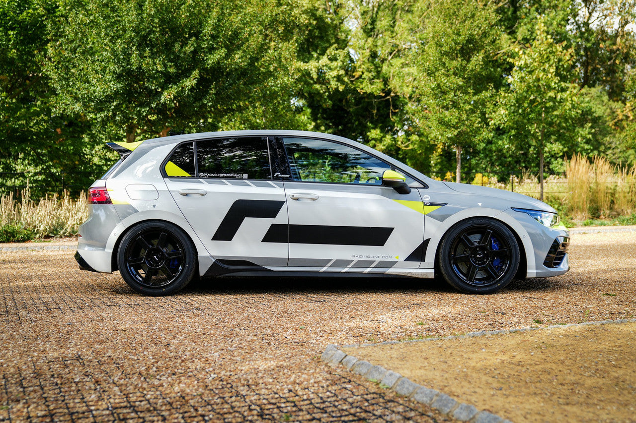 Racingline R-06 8.5J x 18inch Alloy Wheel Set - Gloss Black