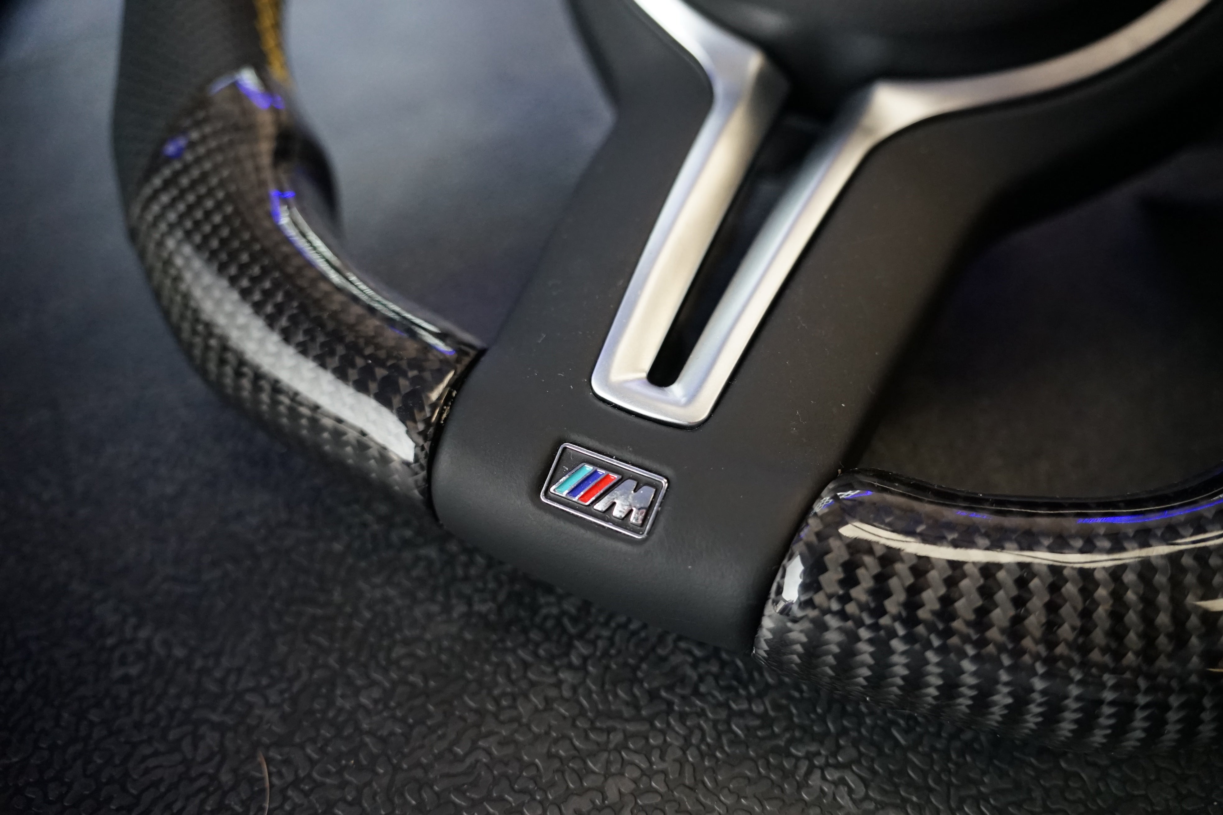 BMW Custom Steering Wheel for 1, 2, 3 & 4 + F Series (F20, F22, F30, F32, F40 + F Models) (IN STOCK - SWBMWF19)