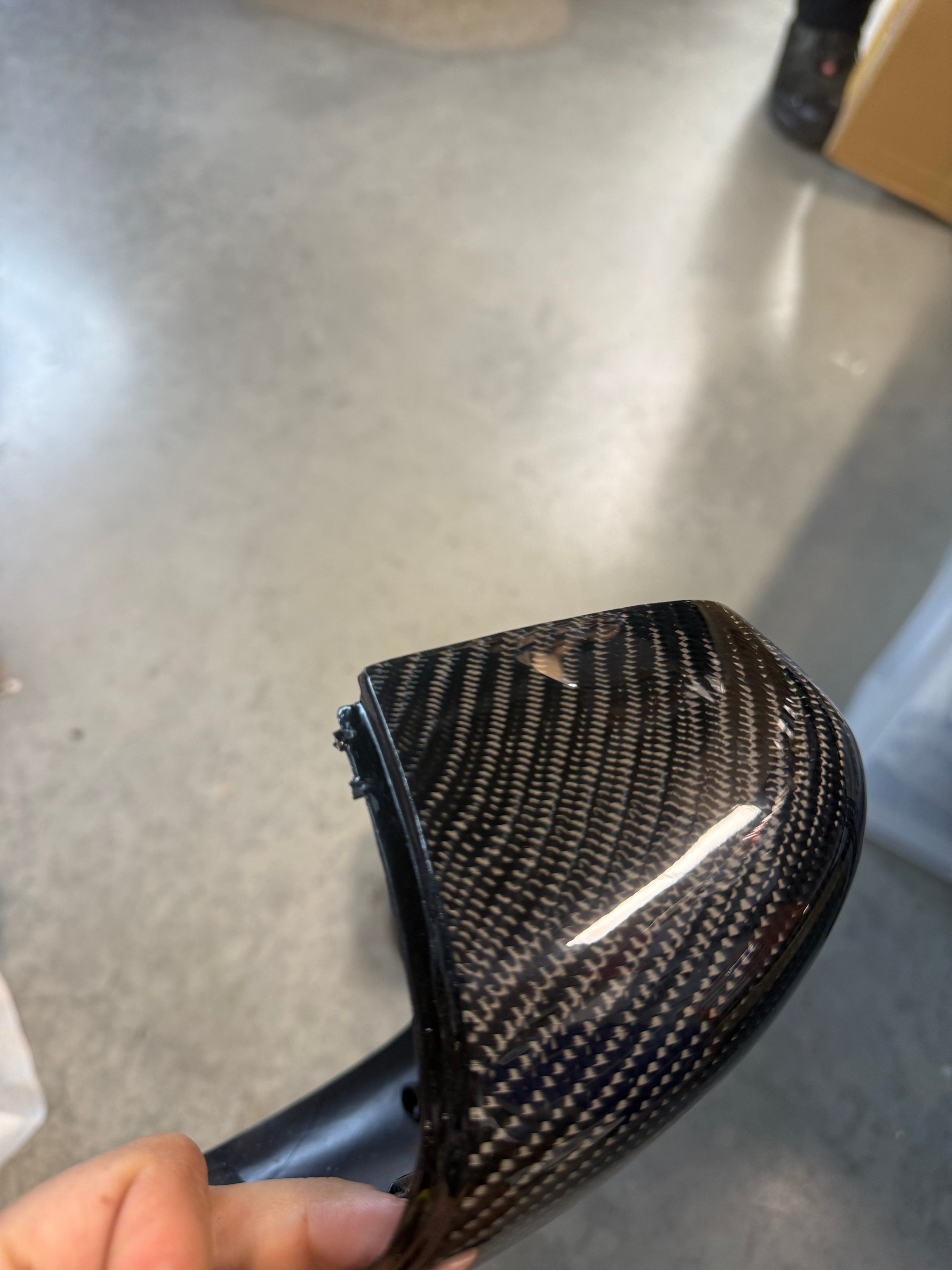 **CLEARANCE** Ford Fiesta MK7/7.5 Genuine Carbon Fibre Wing Mirror Replacement Covers (Carbon Replacement)