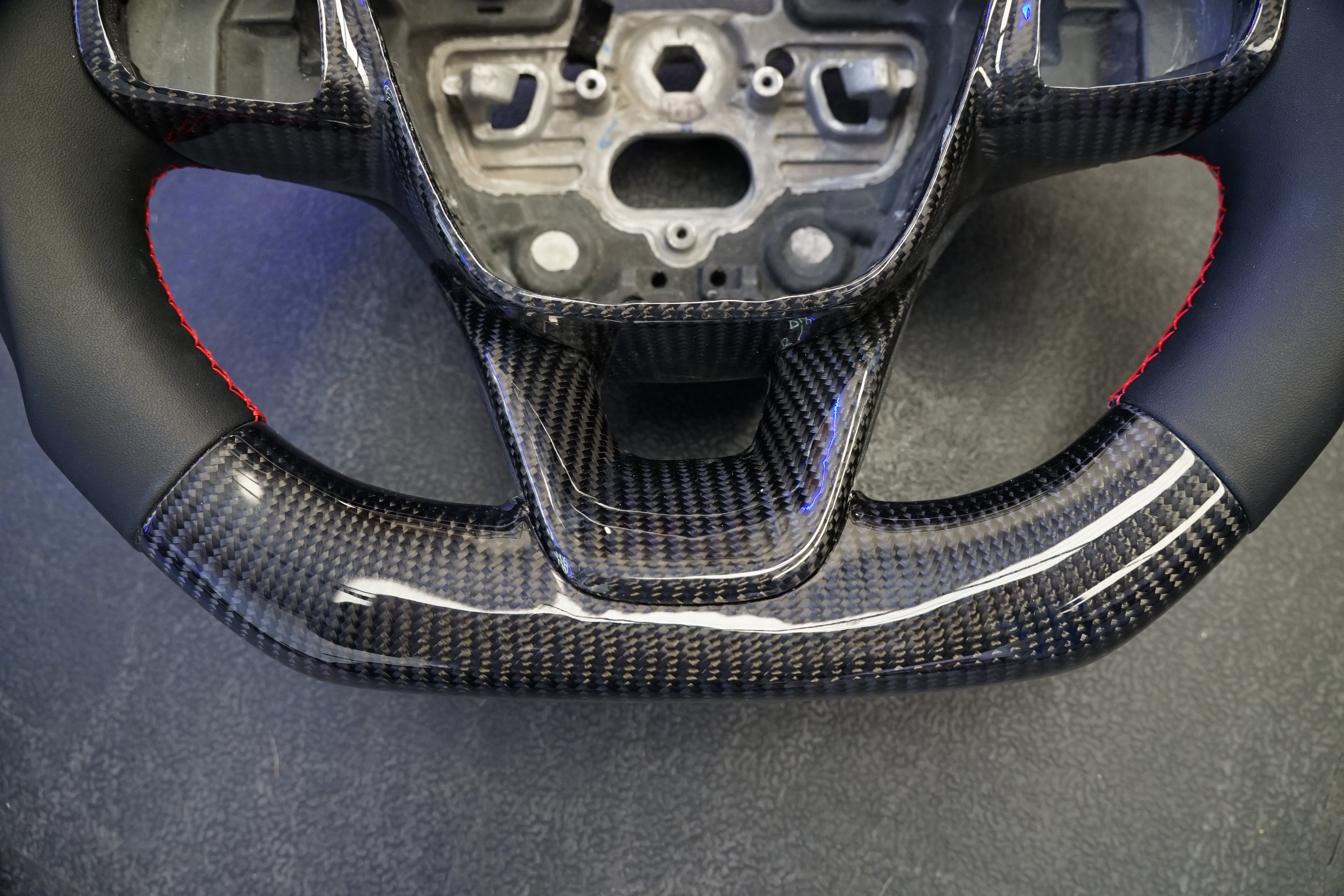 Ford Fiesta MK8 / Focus MK4 Custom Leather Steering Wheel - SWFIESTAMK86