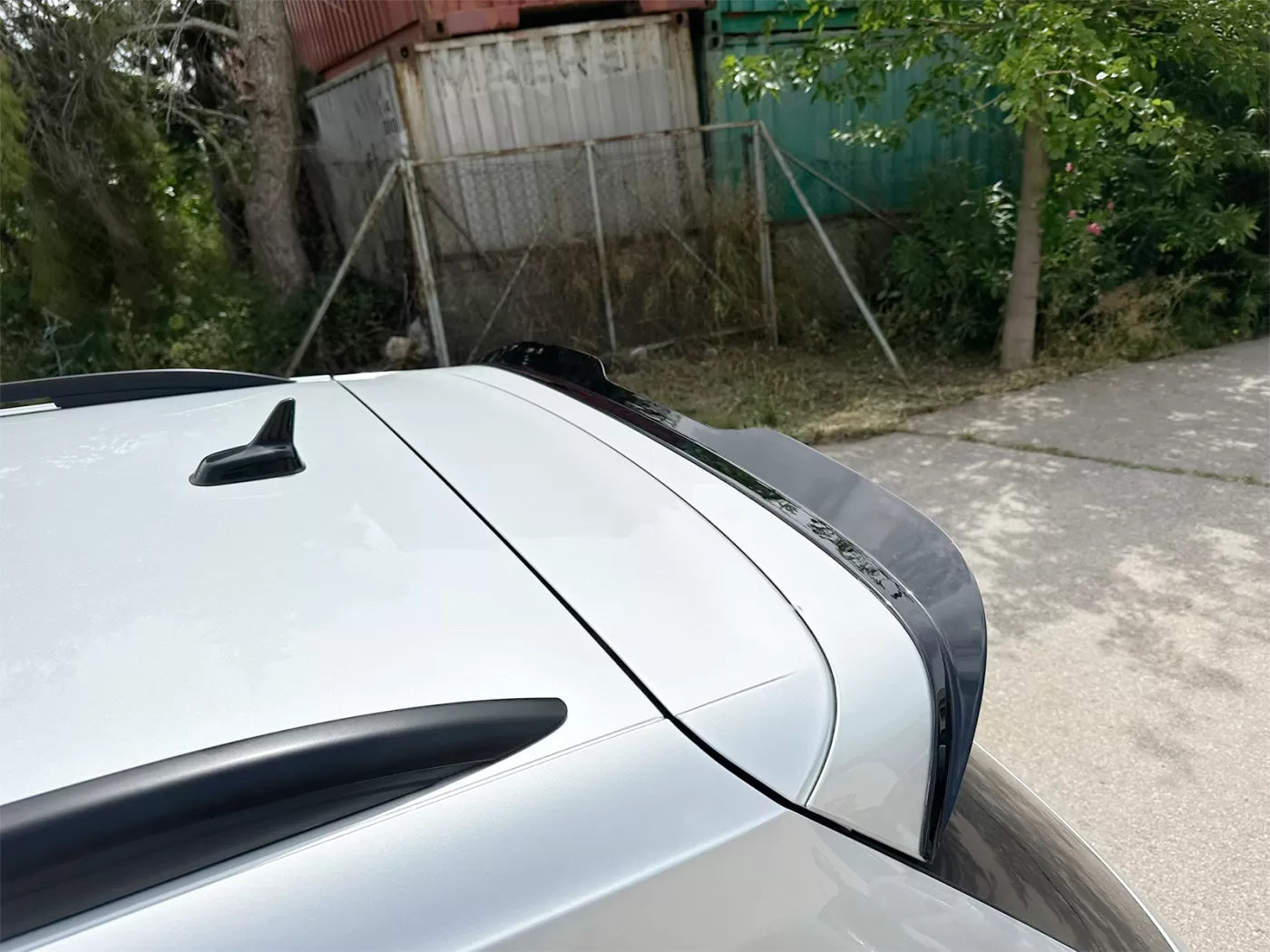 Spoiler Cap Volkswagen Tiguan R / R-Line Mk2 Facelift (2020-2024)