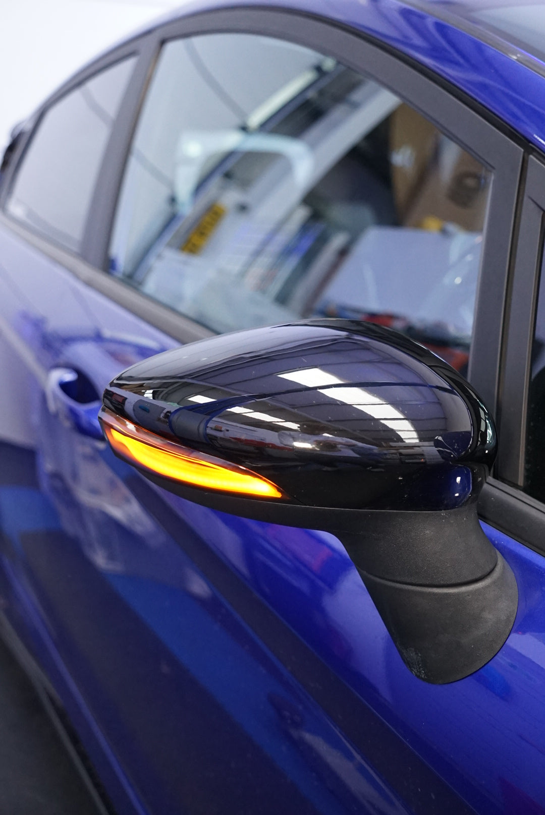 Ford Fiesta MK7 / MK7.5 Dynamic Sweeping Mirror Indicators (2008 - 2017 Models)