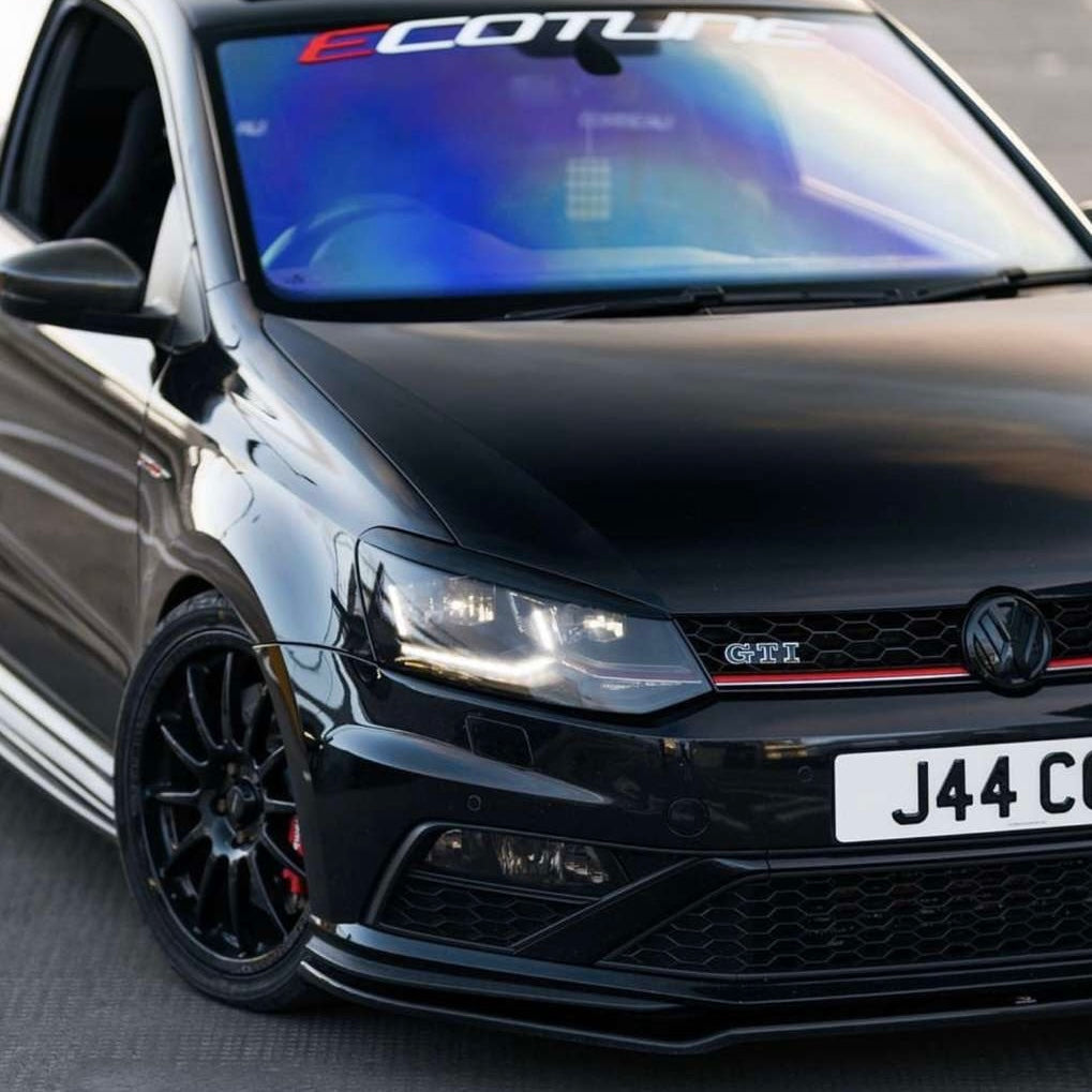 Volkswagen Polo MK5 6R / 6C Front Or Rear Gloss Black Badges (2009 - 2017 Models)