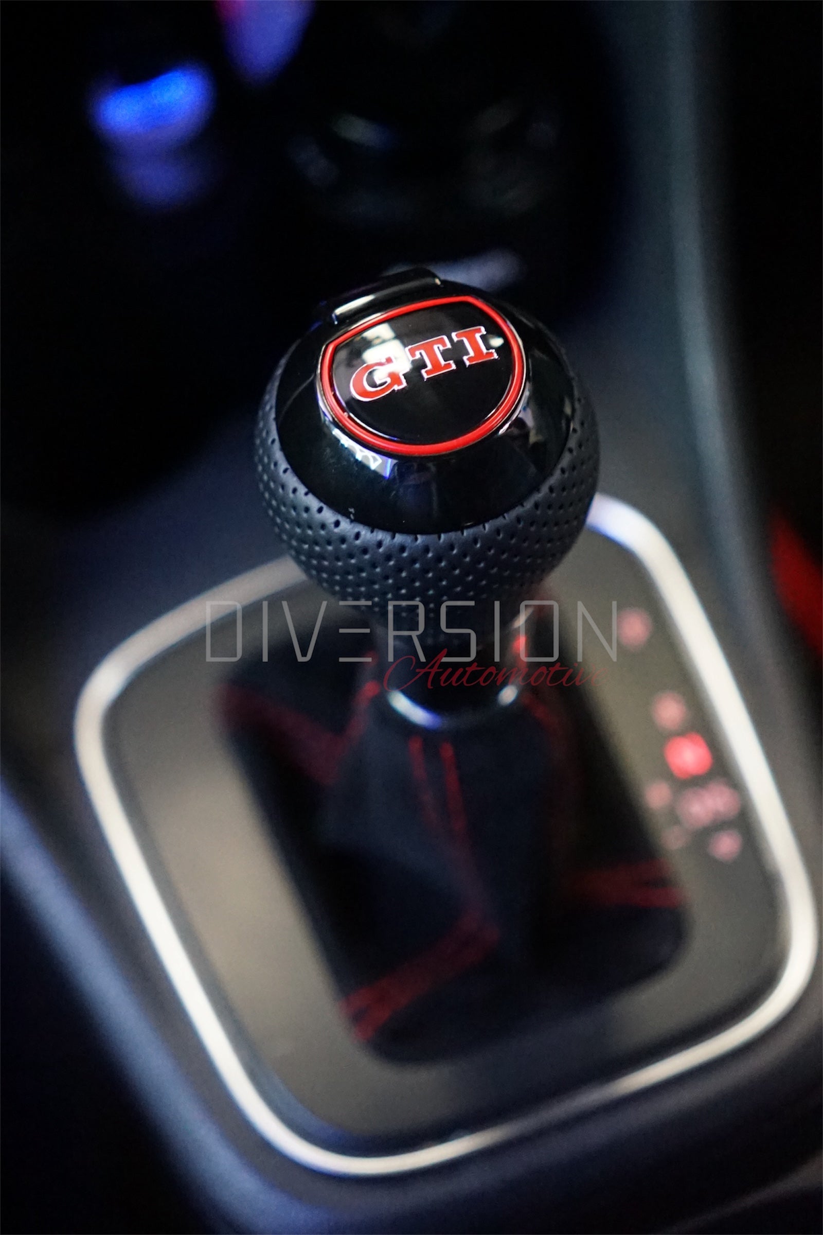 Volkswagen VW DSG Round Gear Selector Knob Perforated Leather GTI / R / R Line Logo