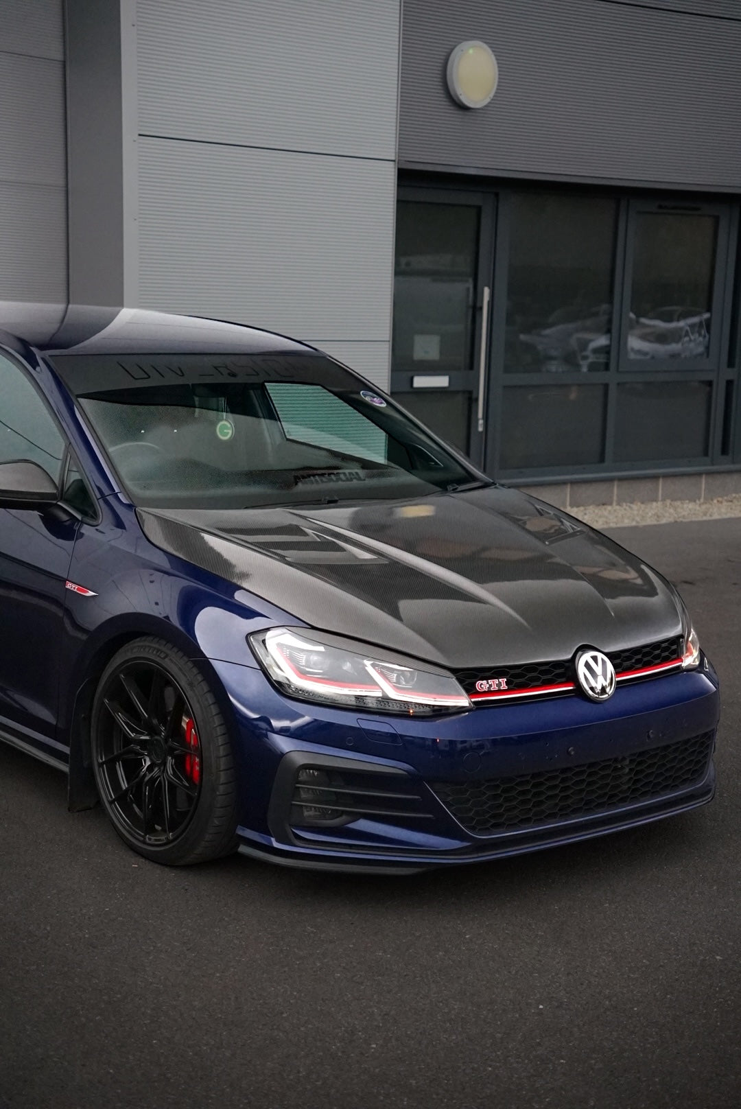 Volkswagen Golf MK7 / MK7.5 TR Style Carbon Fibre Vented Bonnet (Replacement) 2013 - 2021 / DAS