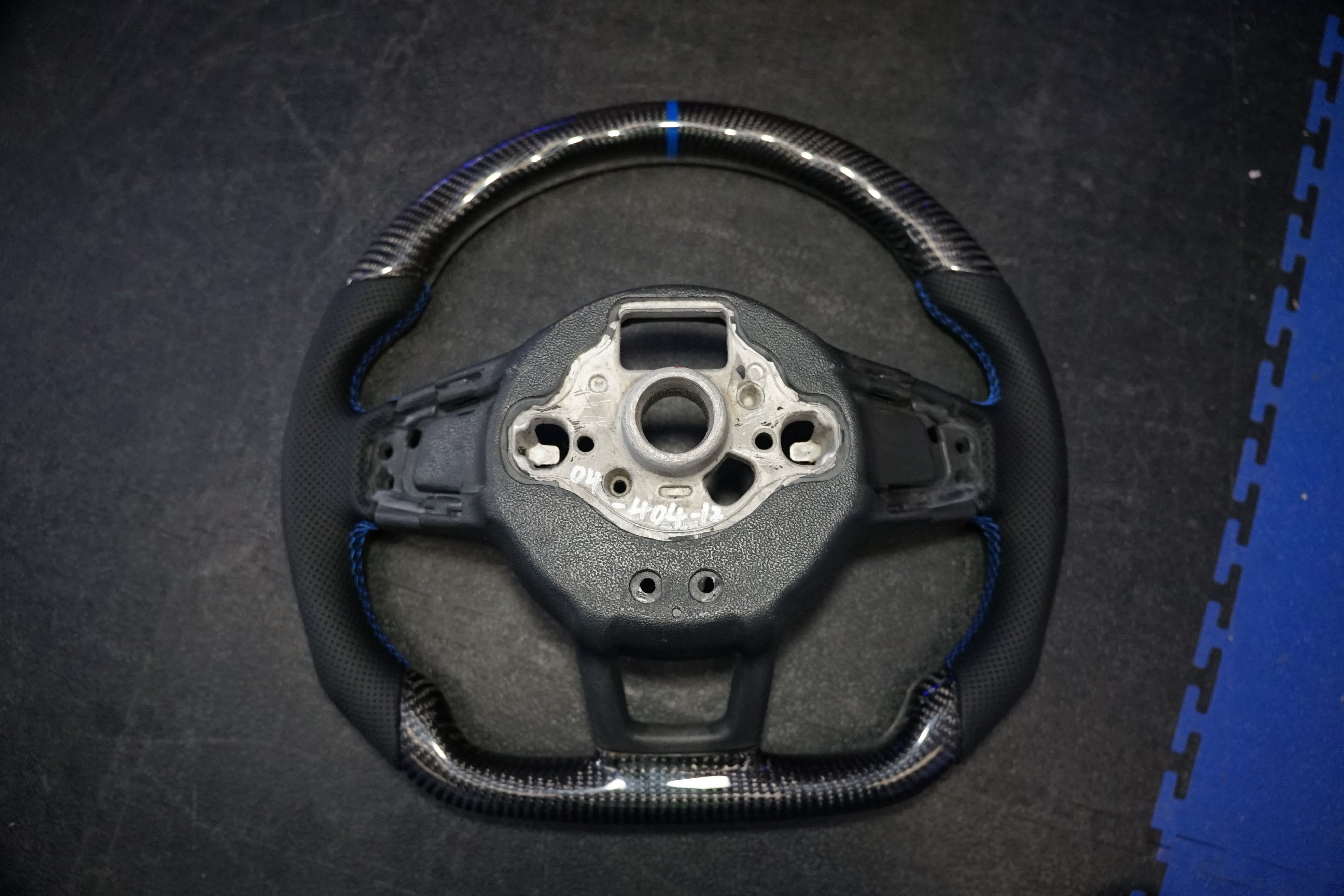 Volkswagen Golf MK7 / MK7.5 Polo MK5 / MK6 Carbon Steering Wheel - IN STOCK | SWVWGTIR50