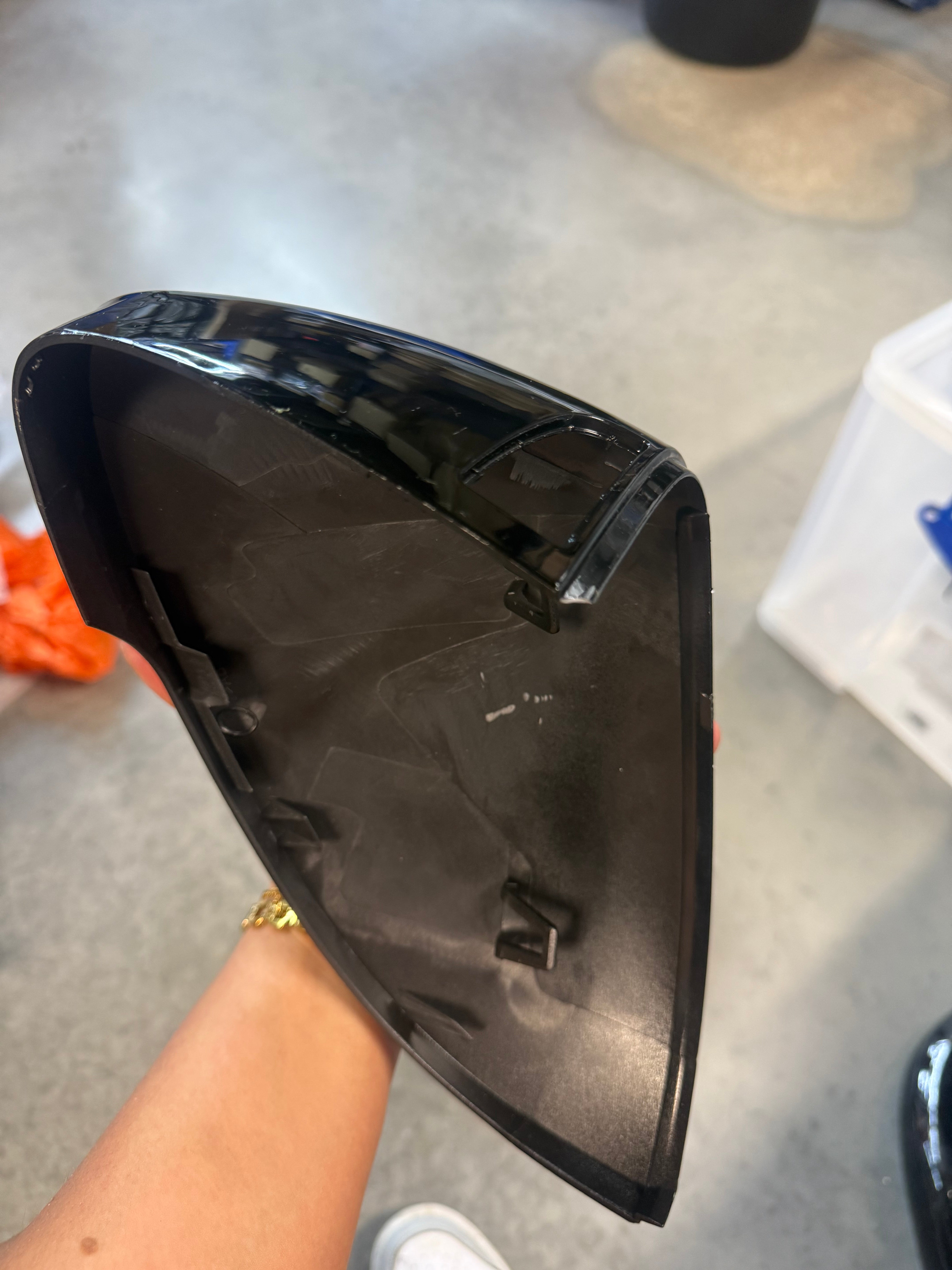 **CLEARANCE**Volkswagen Golf MK8 / ID3 Gloss Black Replacement Mirror Cover Pair (2020+ Models)