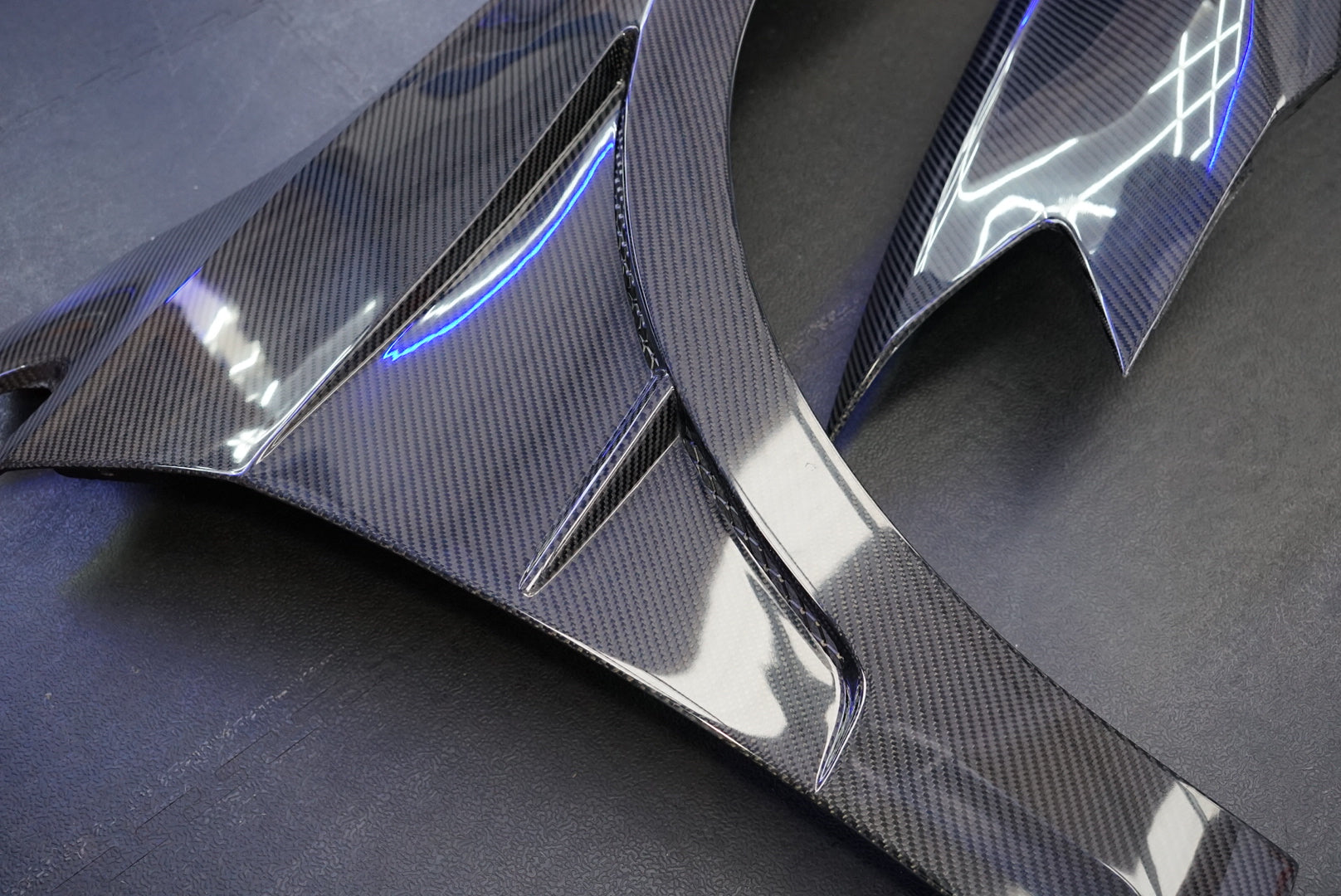 Volkswagen Golf MK7.5 Base / GTI / R Carbon Fibre Front Wings / Fenders Pair (2018-2021 Models)