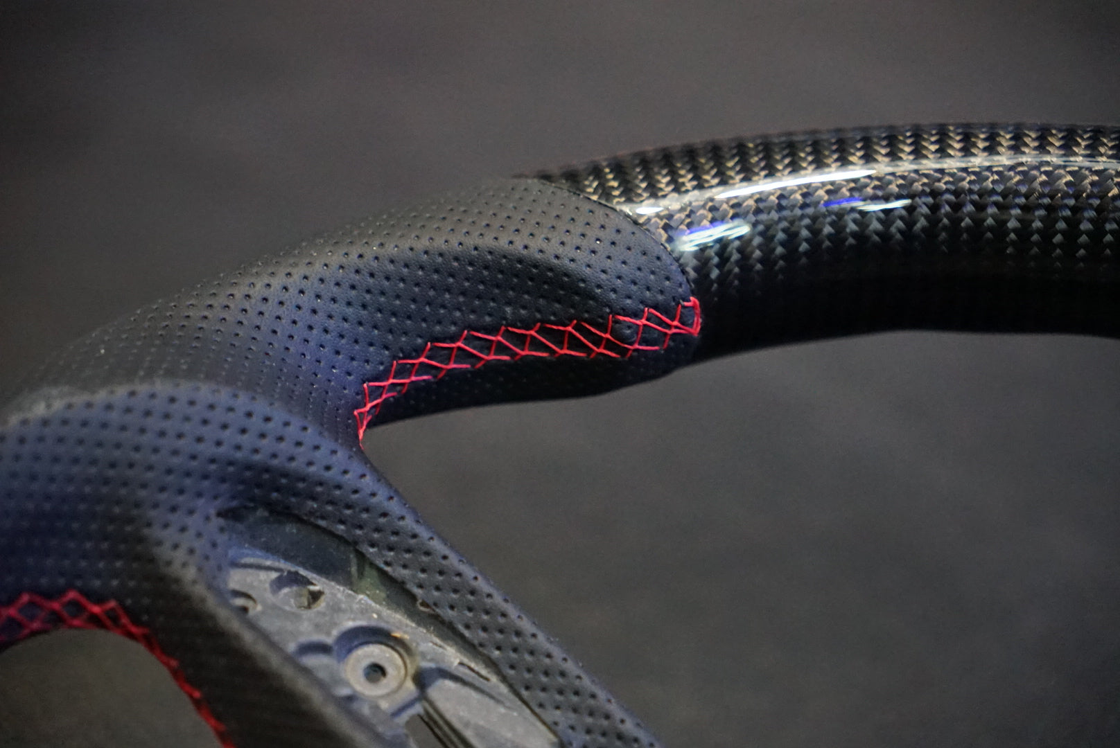 Audi A6 S6 RS6 C6 Carbon Fibre Steering Wheel 2004 - 2011 (IN STOCK / SWAUDIC6.1)