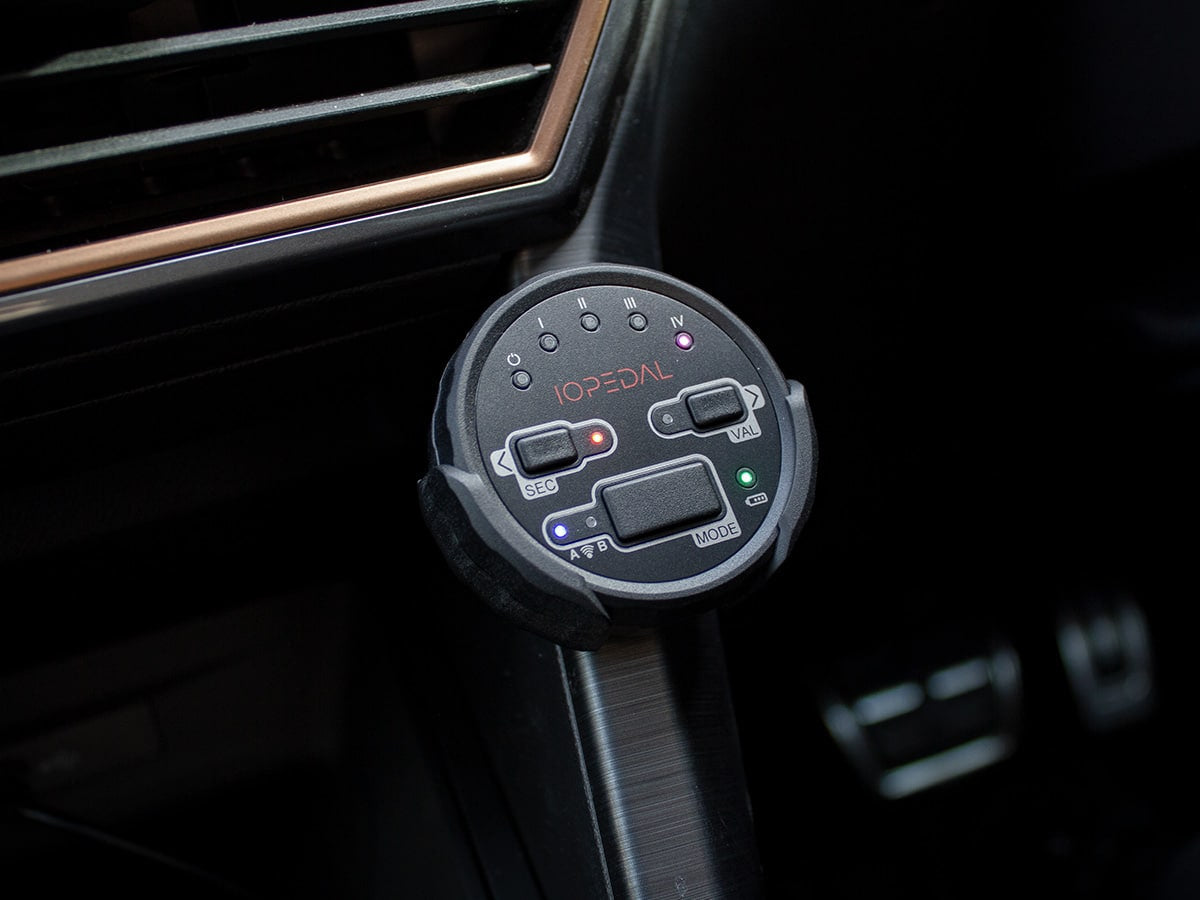 IOTuning IOPEDAL Remote Control Pedal Box (All Vehicles + Security Mode) Jaguar / Land Rover / Range Rover