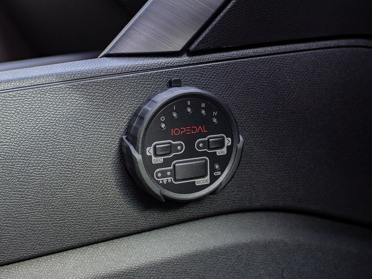 IOTuning IOPEDAL Remote Control Pedal Box (All Vehicles + Security Mode) Ford