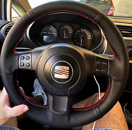 SEAT Leon MK2 Steering Wheel Cover Retrim Kit (2006-2008 Models)