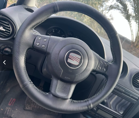 SEAT Leon MK2 Steering Wheel Cover Retrim Kit (2006-2008 Models)