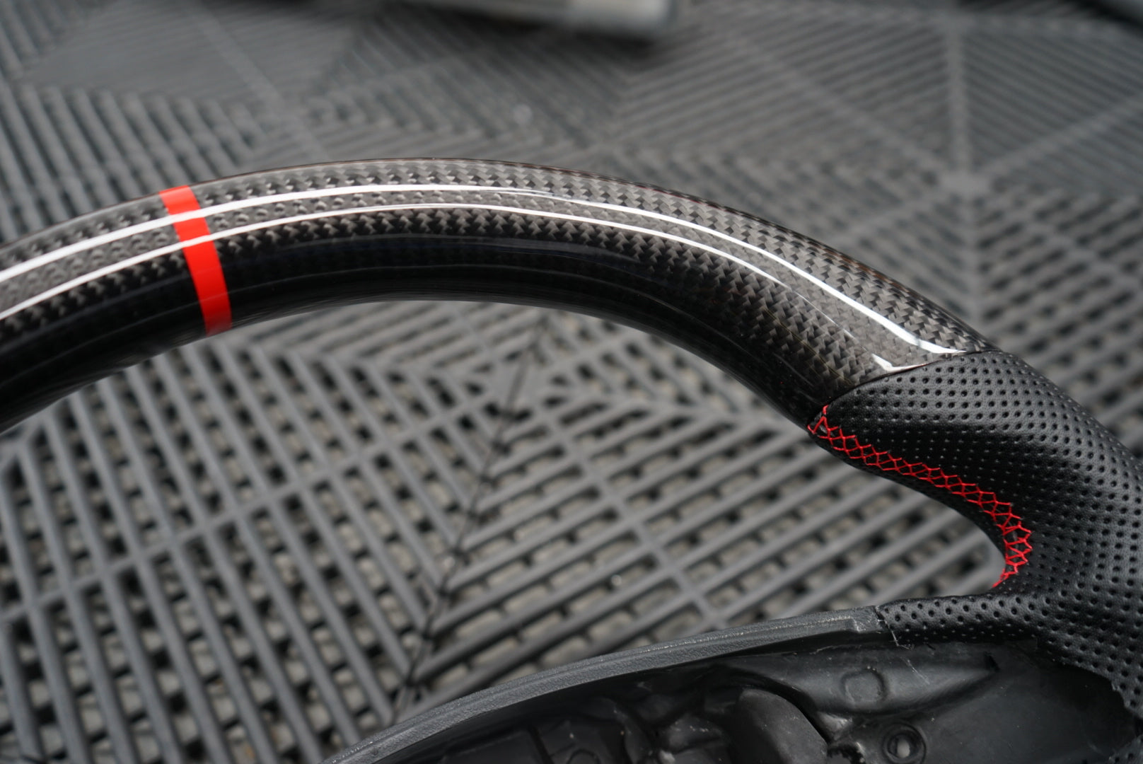 Mercedes Benz A Class W176 Facelift Custom Carbon Fibre Steering Wheel (2014 - 2018 Models)