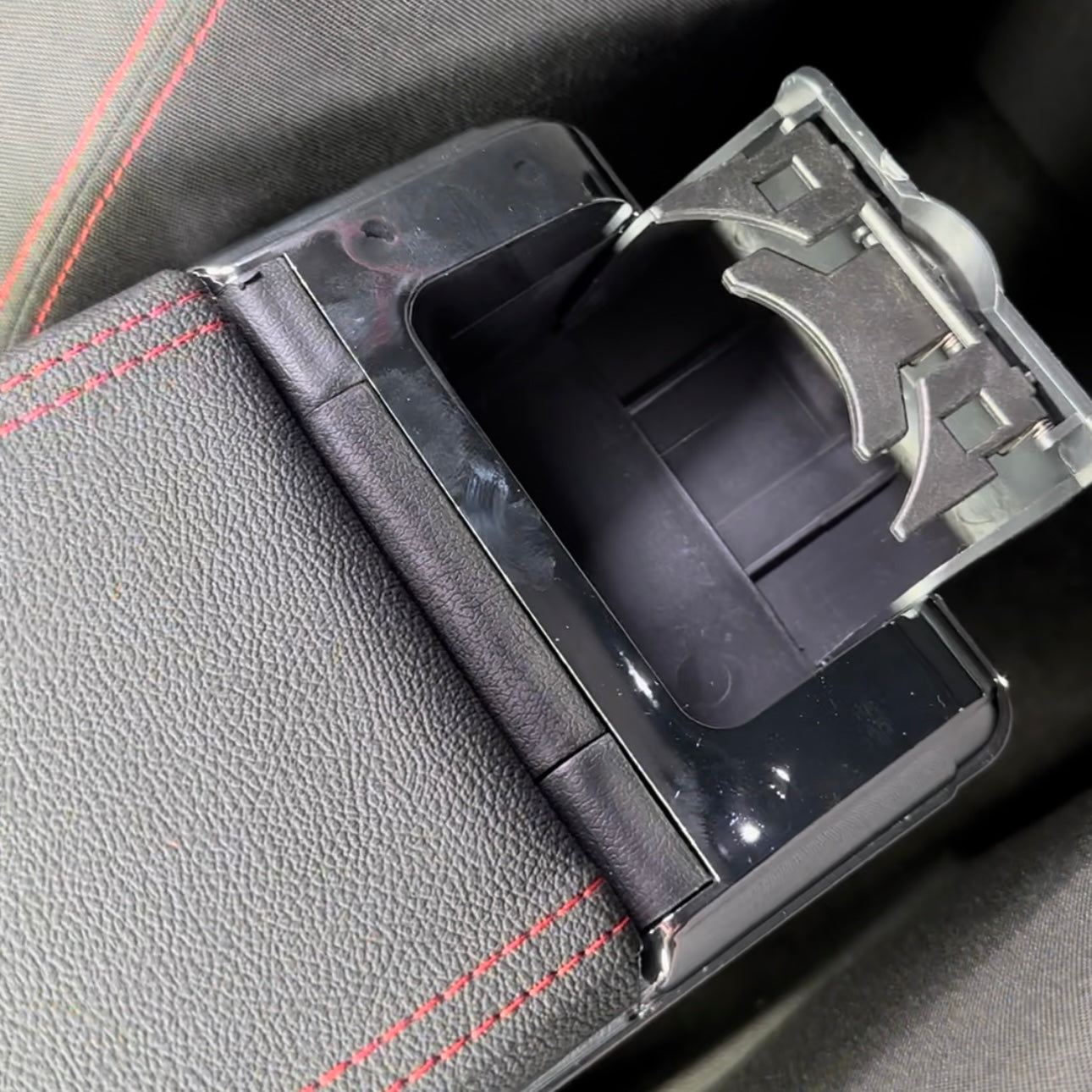 Volkswagen Polo MK6 Centre Armrest With Storage & USB Ports