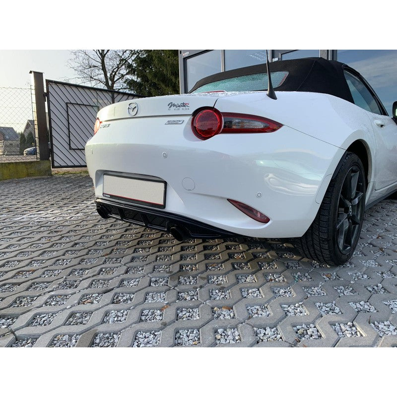 **CLEARANCE** 120 - Race Design - REAR VALANCE/DIFFUSER V.3 MAZDA MX-5 ND MK4 2014 - Gloss Black