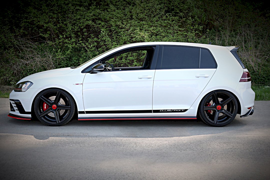Maxton Design Side Skirts for Volkswagen Golf MK7 GTI Clubsport (2016-2017)