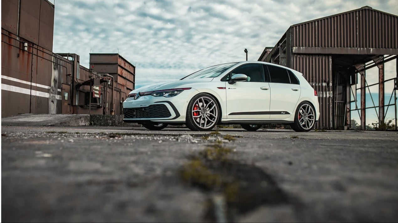 Racingline ‘Side Stripe’ Vinyl Decals (Pair) – VWR800001