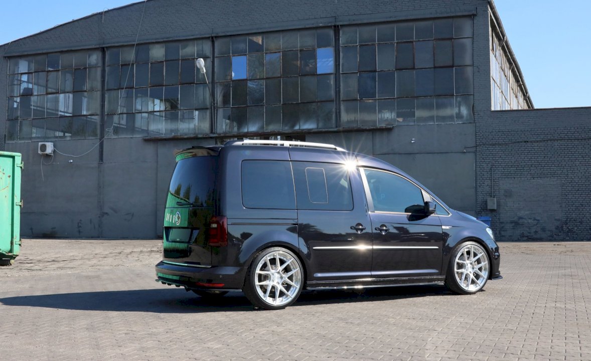 Maxton Design Side Skirts for Volkswagen Caddy MK4 (2015-2020)