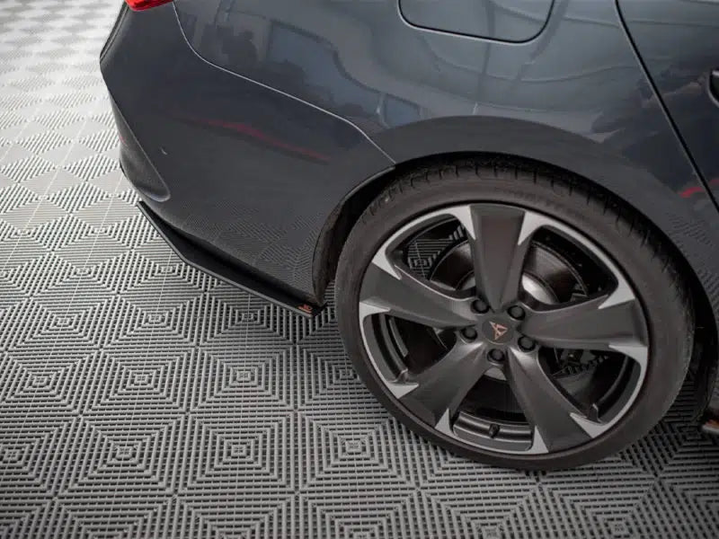 Maxton Design Cupra Leon (2020+) Street Pro Rear Side Splitters