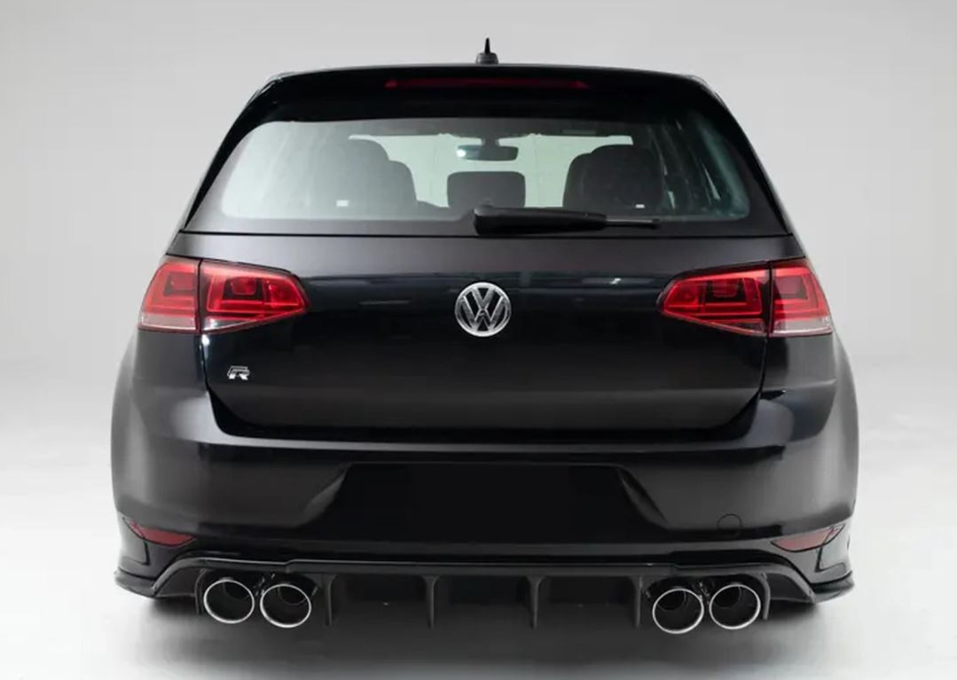 ECS Tuning Gloss Black Rear Diffuser - Golf 7 R