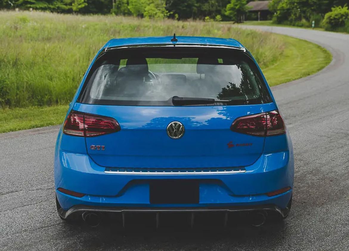 ECS Tuning Carbon Fiber Rear Diffuser - Mk7.5 GTI