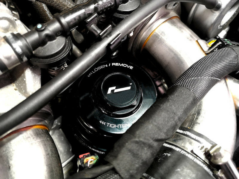 Racingline Oil Filter Housing Audi (B9) S4, S5, RS4, RS5, SQ5