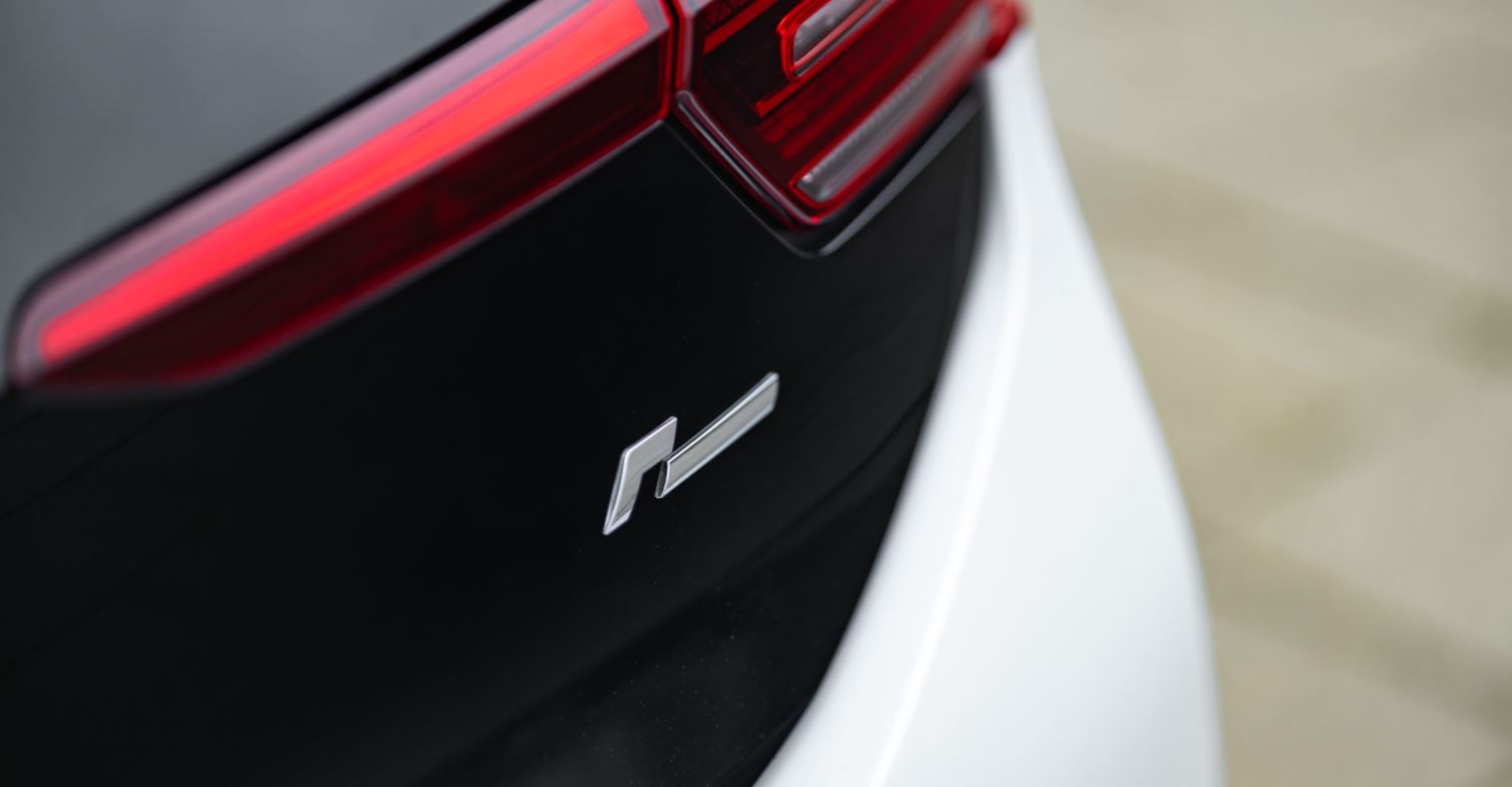 Racingline Logo Badge