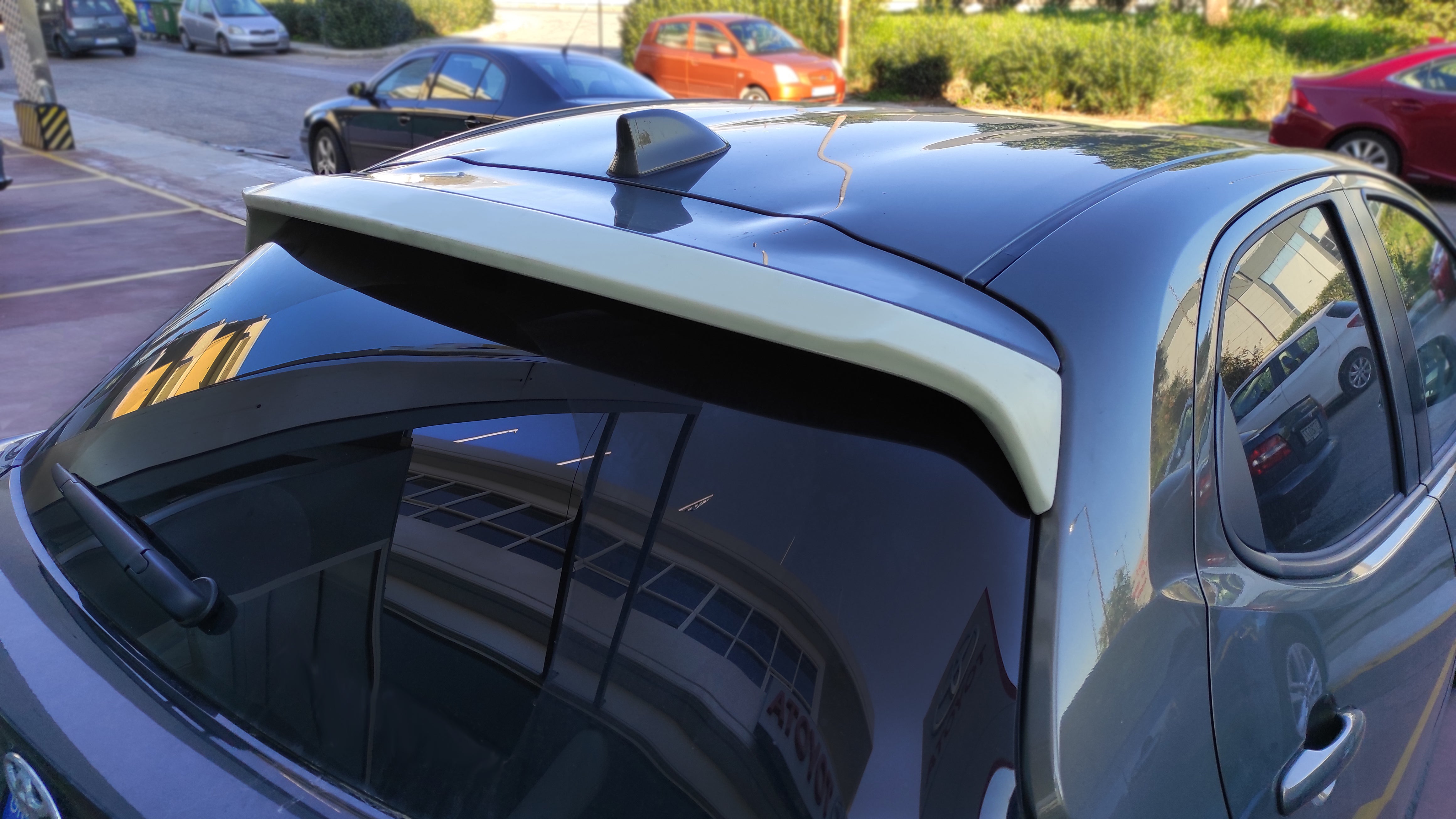 Roof Spoiler Toyota Yaris Mk4 (2020-)