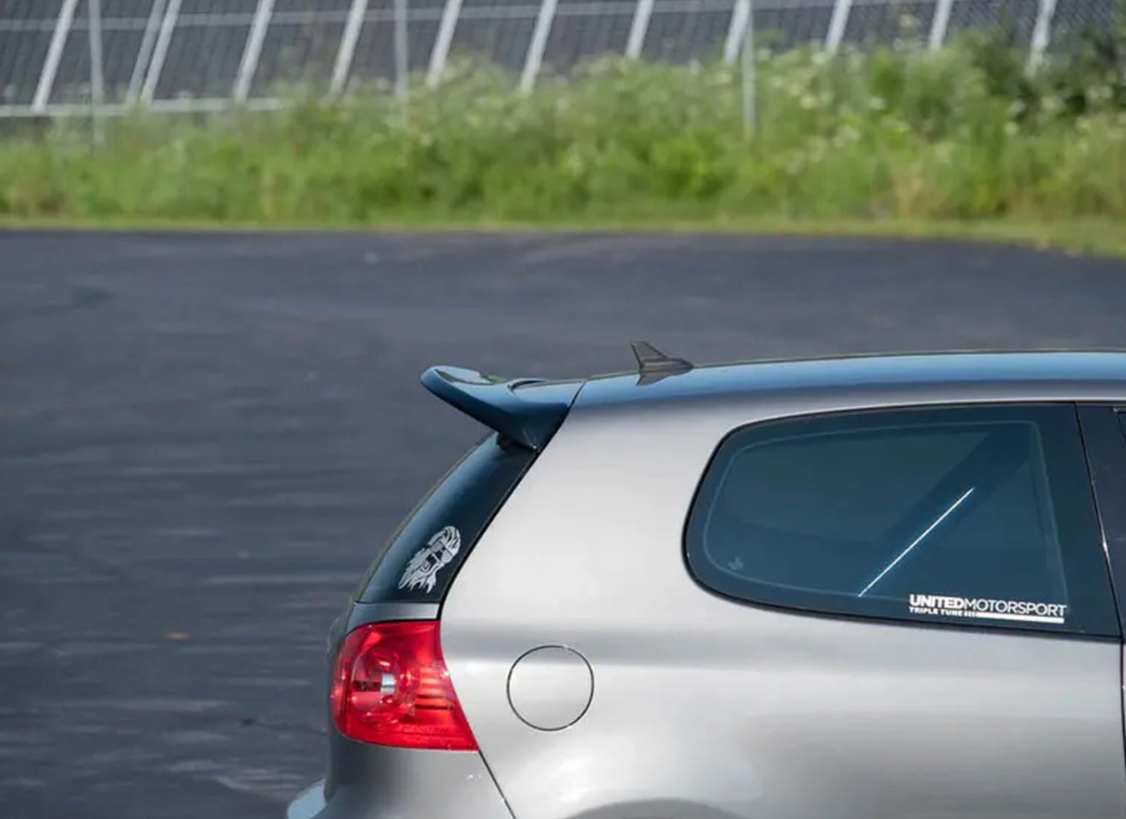ECS Rear Spoiler Extension in Gloss Black - MK5 GTI/R32