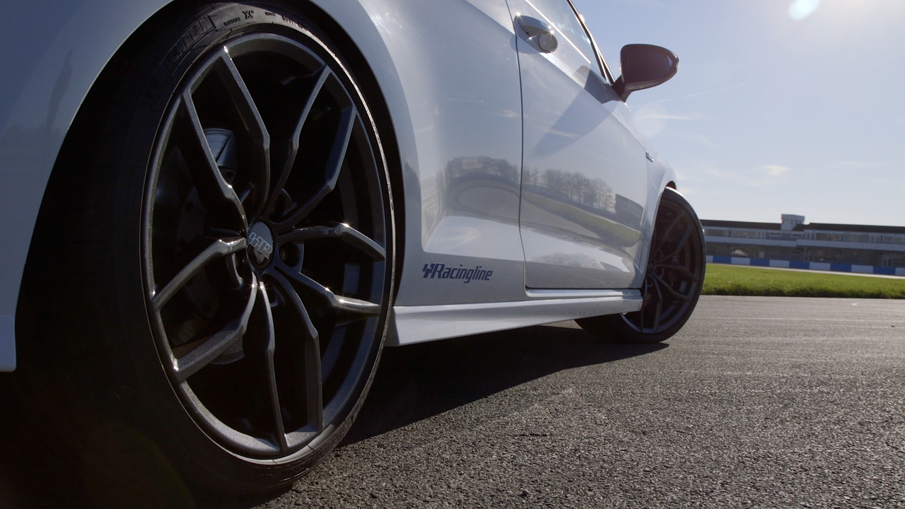 Racingline R360 8.5J x 19inch Alloy Wheels - Gunmetal Grey