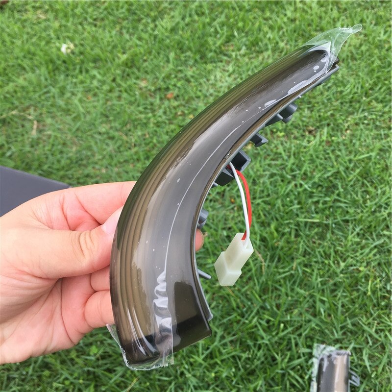 199 - Volkswagen Golf MK5 / Passat B6 Dynamic Light Show Indicators - Diversion Stores Car Parts And Modificaions