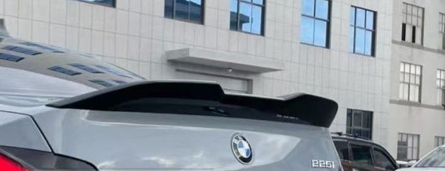 BMW 2 Series G42 M235i M240i Coupe Gloss Black / Carbon Fibre Spoiler 2022+