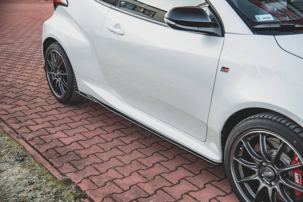 Maxton Design Side Skirt Diffusers V.1 Toyota GR Yaris Mk4