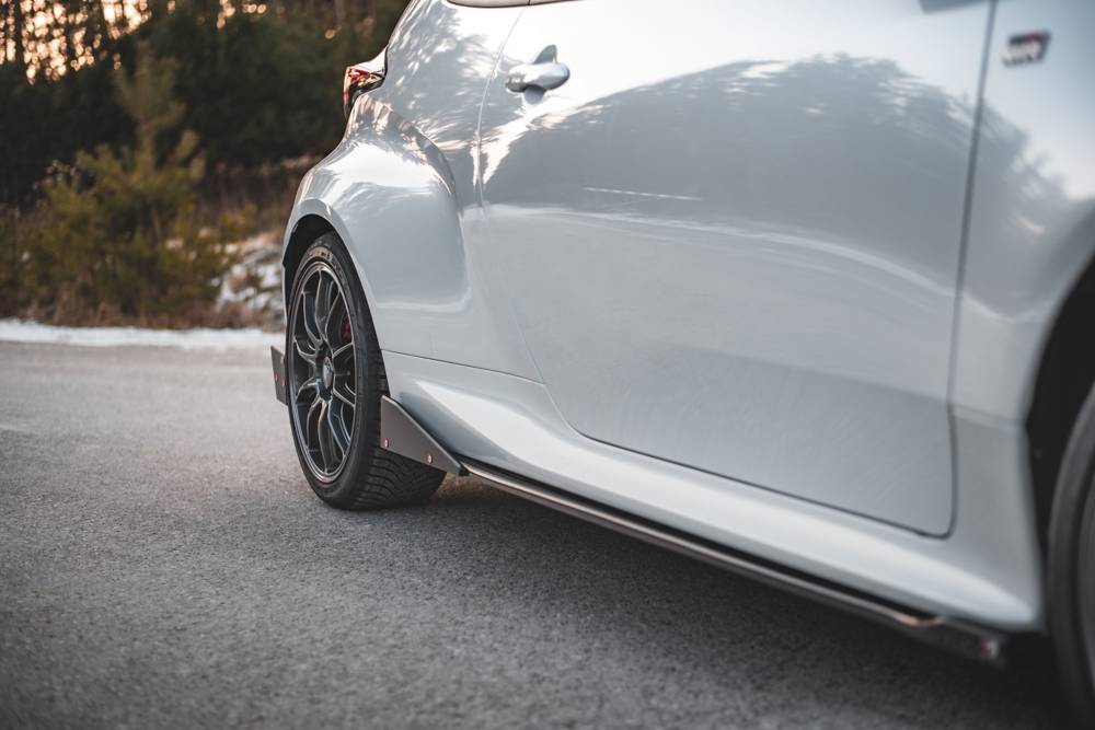 Maxton Design Side Skirt Diffusers & Flaps V.2 Toyota GR Yaris Mk4 –