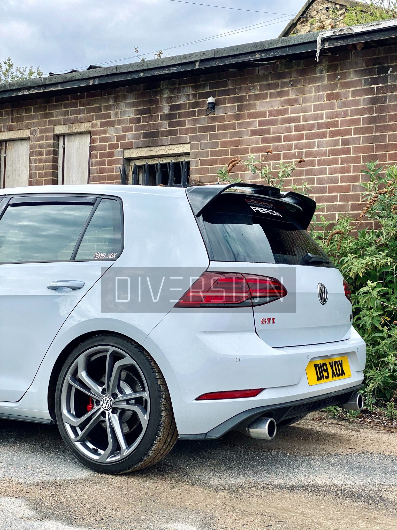Volkswagen Golf MK7/7.5 GTI / R / R Line / GTD Oettinger Style Gloss Black Spoiler (2013 - 2020 Models)