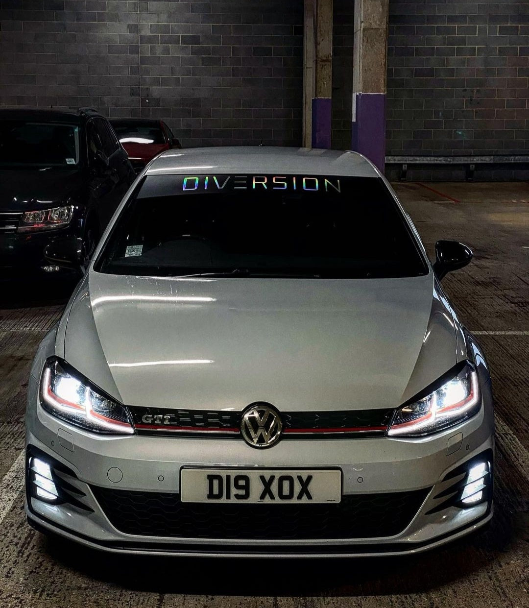 DIVERSION Sun Strip / Window Banner (OIL SLICK/MULTICOLOURED)