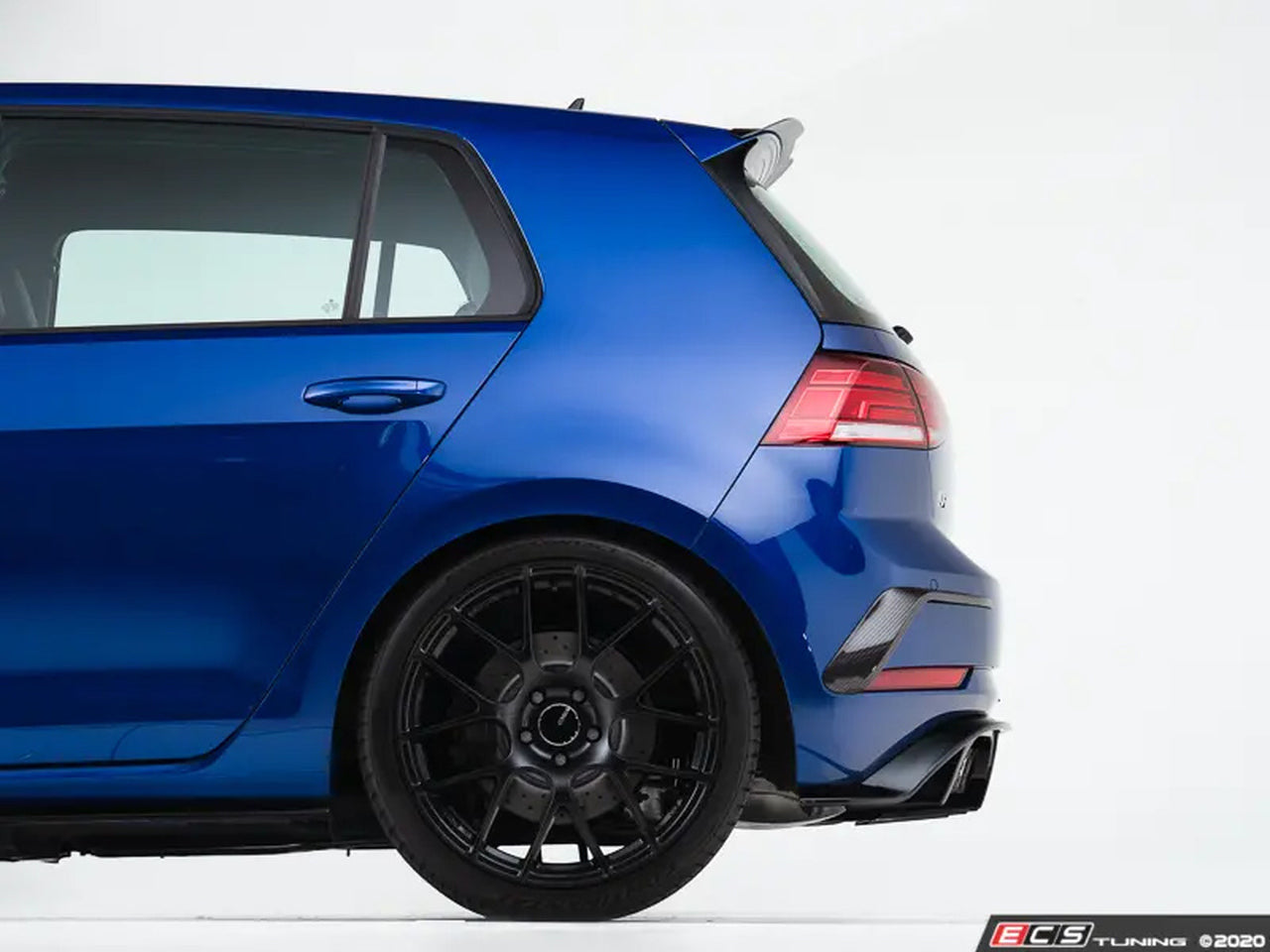 ECS Tuning Gloss Black Rear Diffuser - Golf Mk7.5 R